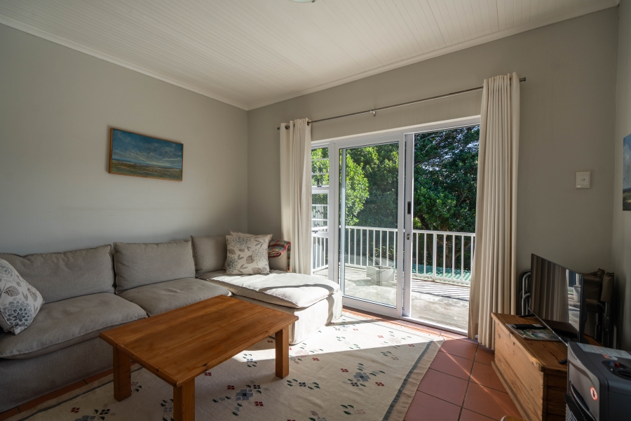5 Bedroom Property for Sale in Kenton On Sea Eastern Cape